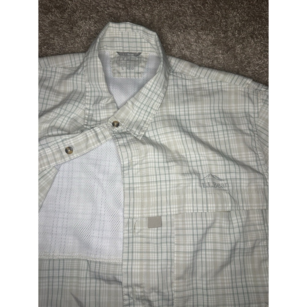 L.L.Bean Men's L Regular White Green Plaid Short Sleeve Button-Up Shirt Insect